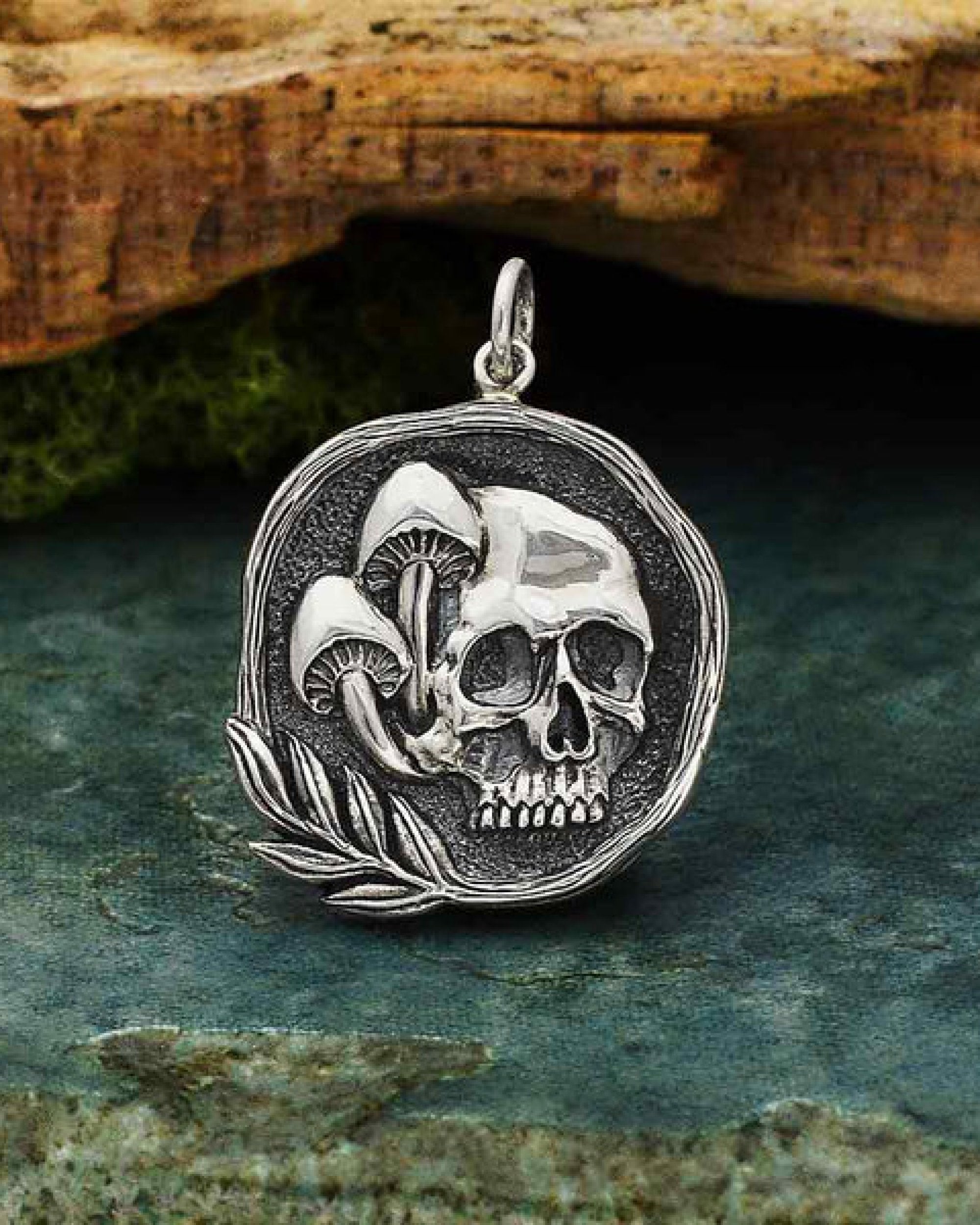 Skull hot Charm