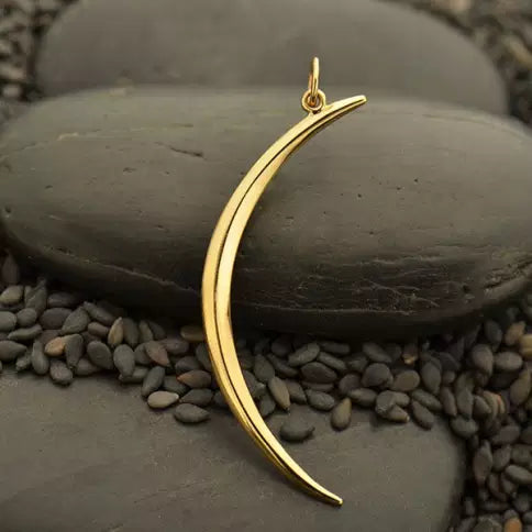 Skinny Ridged Crescent Moon Pendant