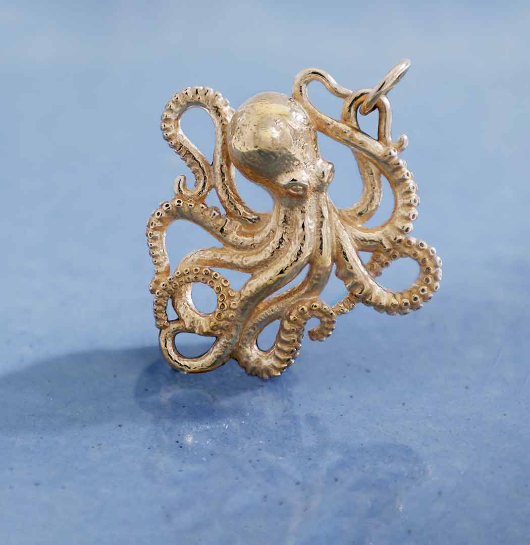 Detailed Octopus Charm