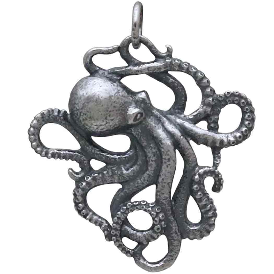 Detailed Octopus Charm