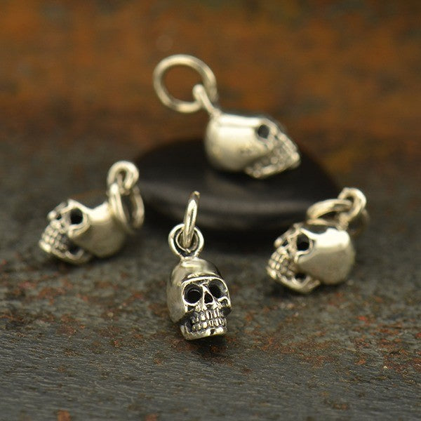 Skull Charm - Poppies Beads n' More