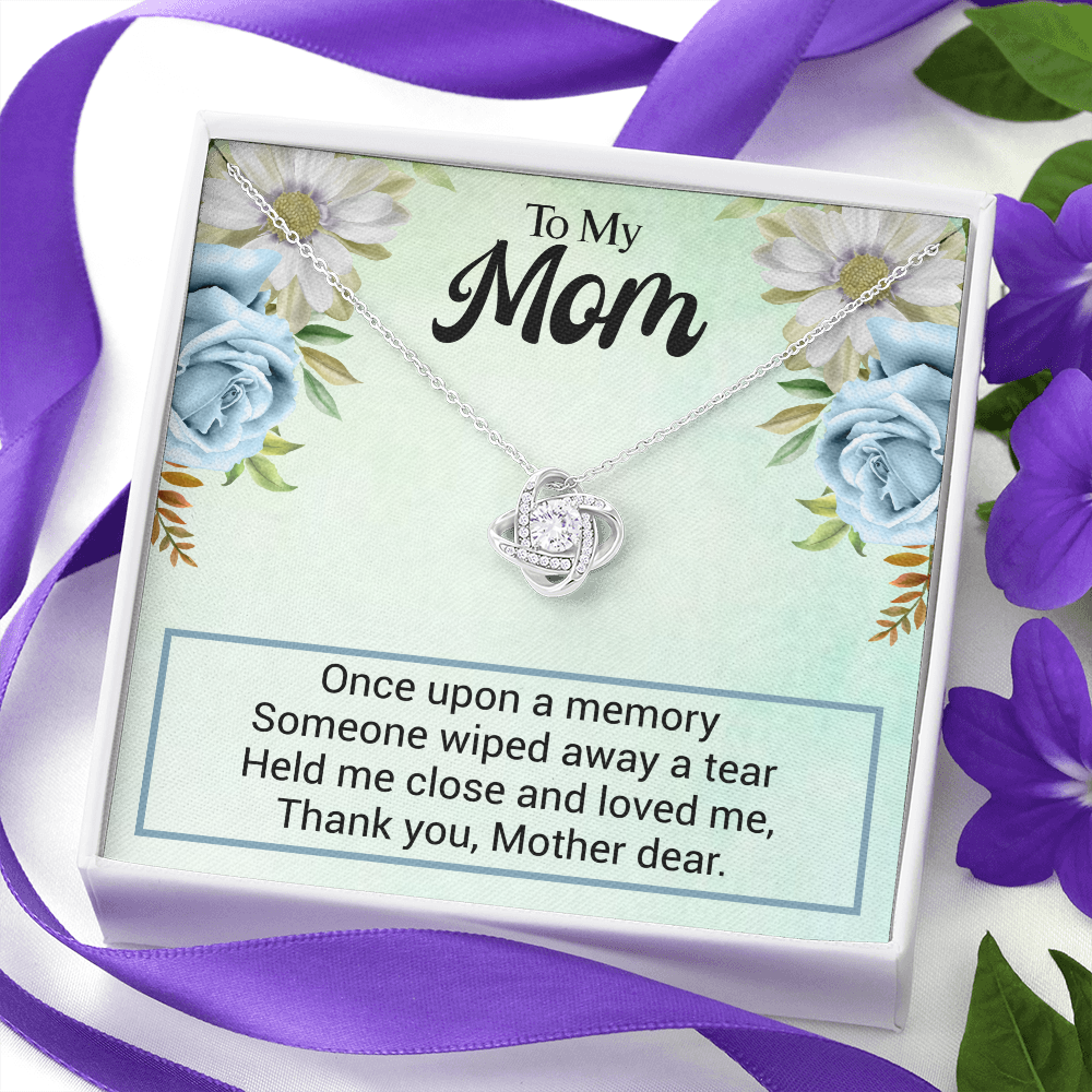 To My Mom Necklace