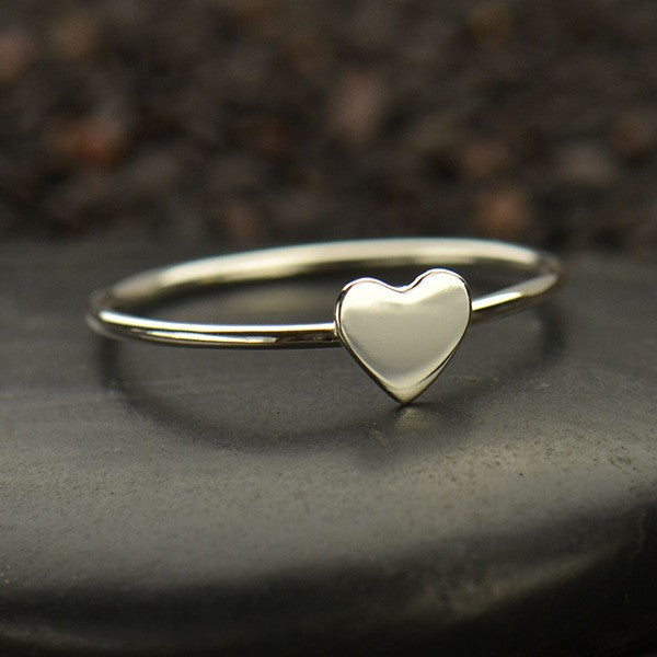 Tiny Heart Ring - Poppies Beads n' More